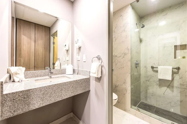 غرفة قياسية بسريرين مزدوجين، Comfort Inn Hermosillo Airport 7/7