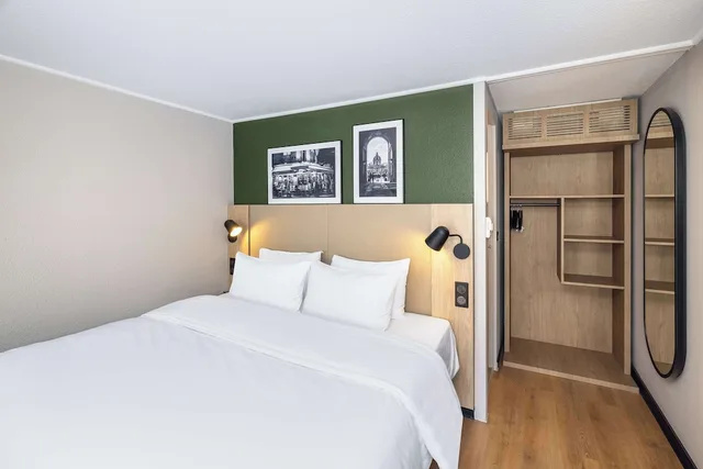 غرفة سوبيريور بسرير كينج، Campanile Bordeaux Sud Pessac 1/6