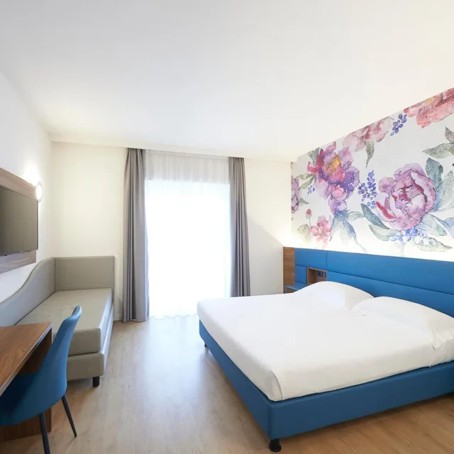 غرفة سوبيريور بسرير كينج، Palace Hotel Zingonia 1/8