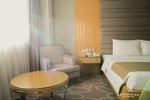 غرفة بريميير بسريرين منفصلين، Berjaya Makati Hotel 4/6
