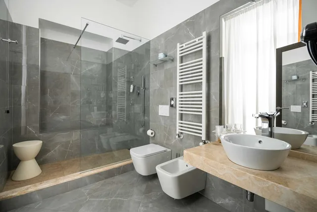 غرفة ديلوكس بسرير كوين، Best Western Plus Hotel Genova 8/9