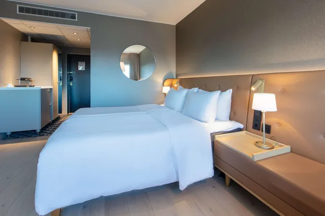 Standard, King Bed, Radisson Blu Atlantic Stavanger 7/10