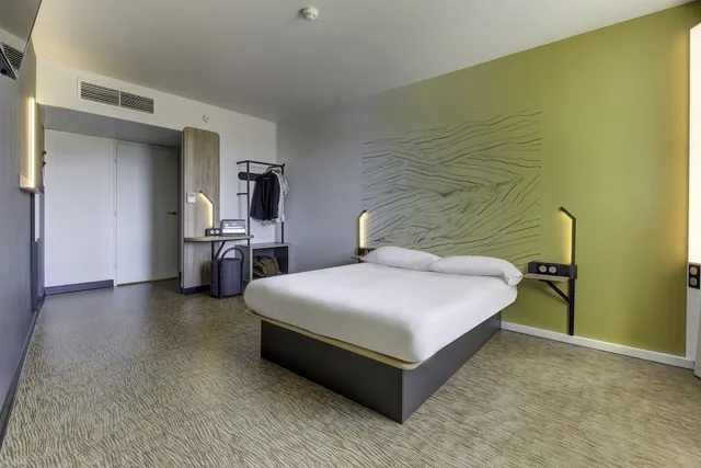 غرفة بسرير مزدوج لذوي الإعاقة، B&B Hotel Marseille Prado Velodrome 4/8