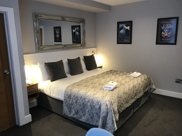 غرفة بسرير كينج مع أريكة، Ilfracombe Carlton Hotel - Hotel 3/8