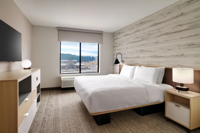 استوديو بسرير كينج مع أريكة، TownePlace Suites by Marriott Show Low 1/4