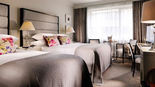 Classic, Triple, 1 Double and 1 Single Bed, The Connacht Hotel 2/2