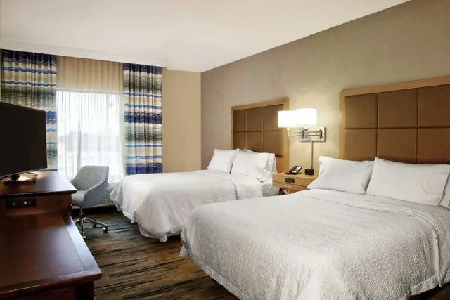 غرفة بسريرين كوين لذوي الإعاقة، Hampton Inn Suites By Hilton Baltimore Aberdeen Md 1/4