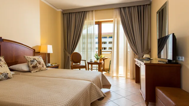 غرفة قياسية مفردة، Theartemis Palace 2/12