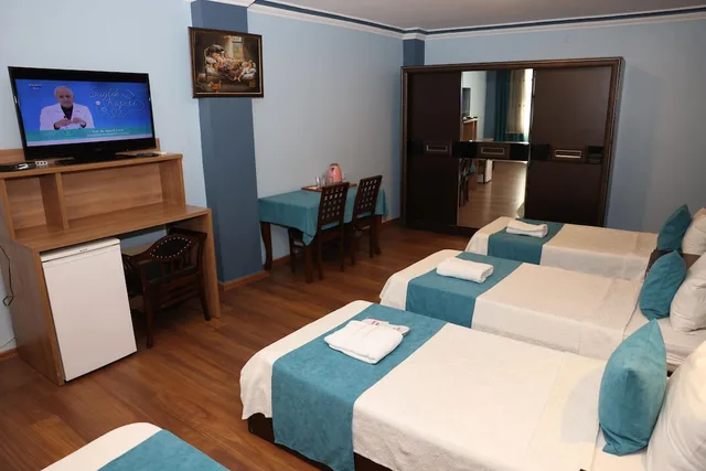 غرفة عائلية بسرير مزدوج وسرير فردي، Adana Saraya Hotel 4/5