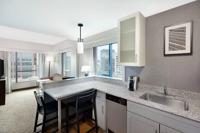 Suite, Queen Bed, Residence Inn By Marriott Boston Back Bay Fenway 10/10