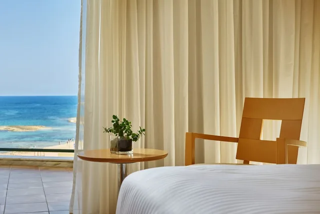 Room, Twin Beds, Sea View, Sirens Beach Hotel 9/10