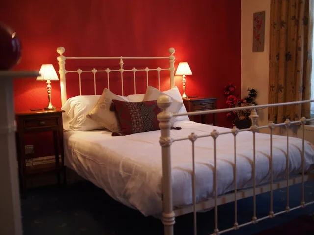 غرفة بسرير مزدوج بحمام خاص، The Coach House Canterbury 2/8