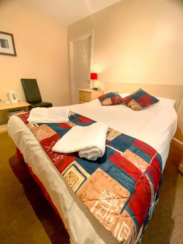 غرفة قياسية مزدوجة، OYO Hawk House 5/10