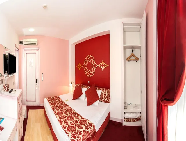 غرفة مفردة بسرير كوين، Adamar Hotel Special Category 2/10