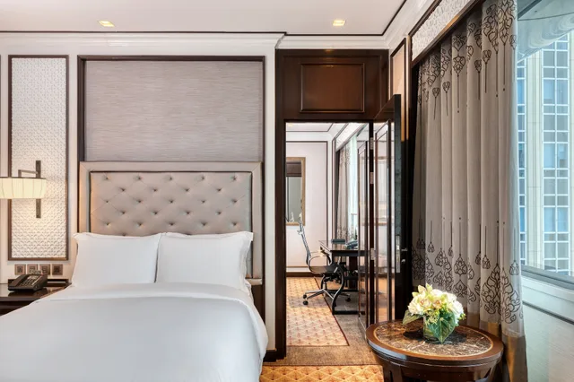 Connecting, Family, King Bed, THE ATHENEE HOTEL, A LUXURY COLLECTION HOTEL BANGKOK 4/6