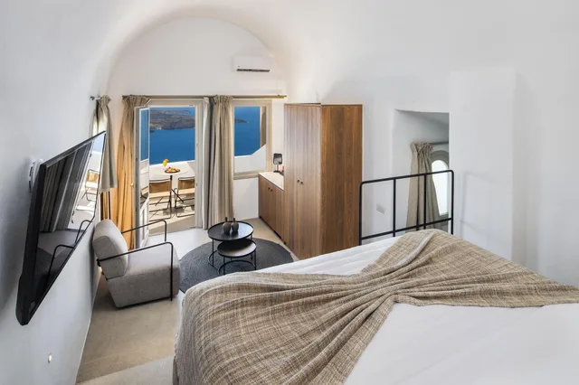 Maisonette, Suite, Volcano View, Ira Hotel Spa 4/10