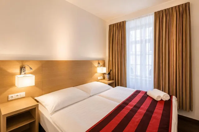 جناح عائلي بغرفتي نوم، Little King Hotel U Malvaze 7/10