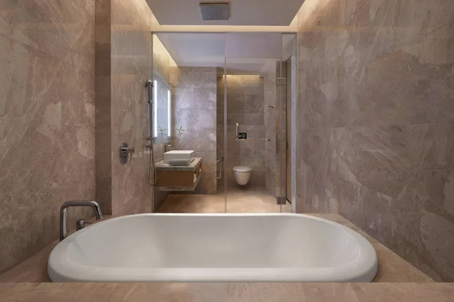 جناح كلوب بسرير كينج، Renaissance Dhaka Gulshan Hotel 8/9