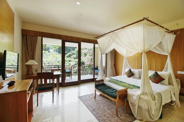 غرفة بسرير كينج بشرفة، Sapodilla Ubud 4/10
