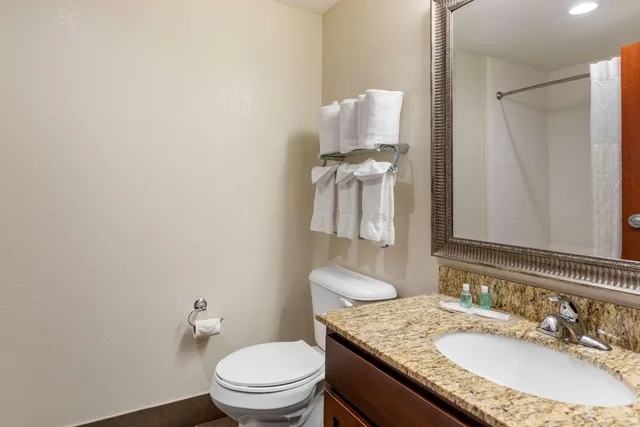 جناح بسرير كينج، MainStay Suites Near Denver Downtown 2/2