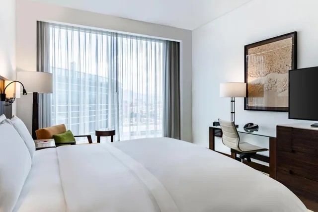 غرفة ديلوكس بسرير كينج، BOGOTA MARRIOTT HOTEL 4/8