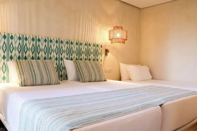 غرفة ثلاثية بسرير مزدوج وسرير فردي، Del Mar Hotel And Spa 1/6