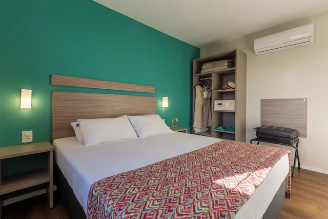 2 Bedrooms, Plus, Apartment, Twin Beds, Sea View, Sofa, Balcony، CASTELMAR HOTEL 1/1