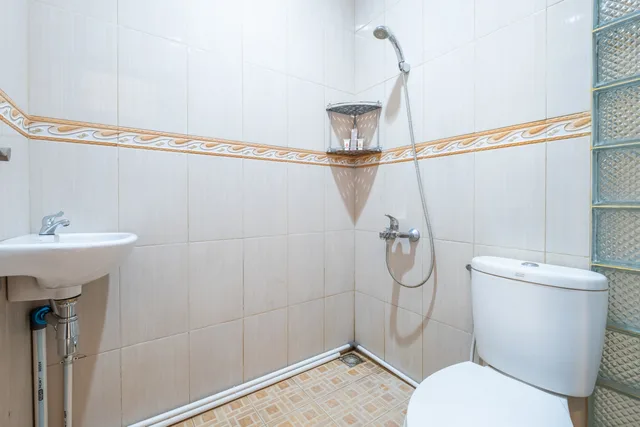 غرفة بسرير مزدوج، OYO Collection O 1032 Rahayu Residence Syariah 5/7