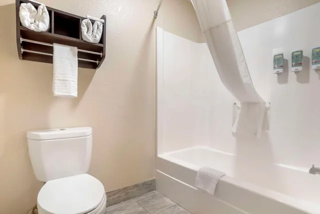 جناح بسرير كينج، Best Western Gardendale 5/5