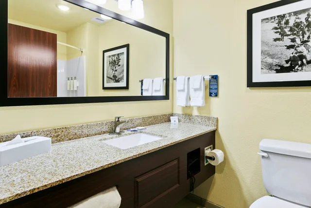 استوديو مفردة بسرير كينج، Cobblestone Hotel & Suites - Wickenburg 2/2