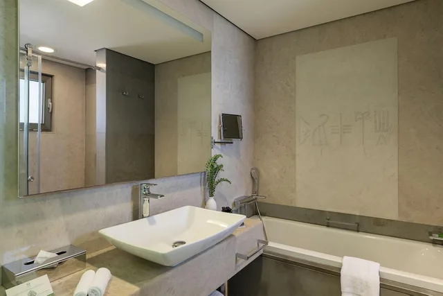 Deluxe, Twin Beds, Shared Pool، Avra Imperial Hotel 8/10