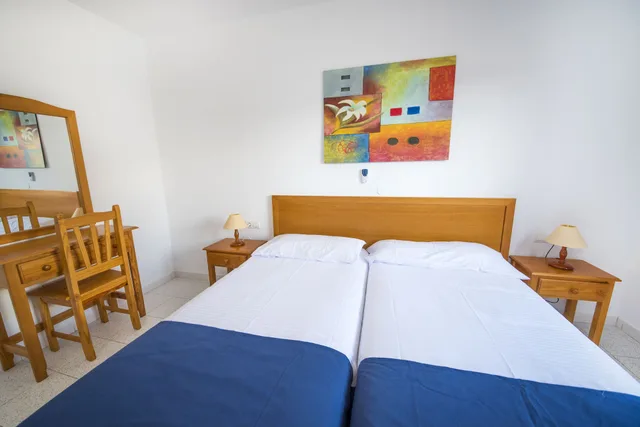 شقة سوبيريور بسريرين منفصلين بإطلالة على البحر مع أريكة، Apartments Jable Bermudas 2/10