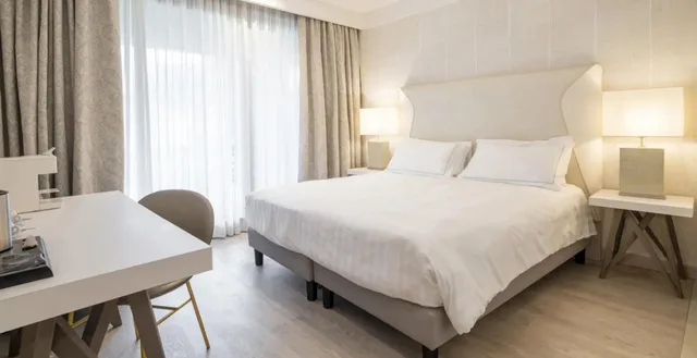 Classic, Double Bed, Balcony or Terrace, Splendido Bay Luxury Spa Resort 2/2