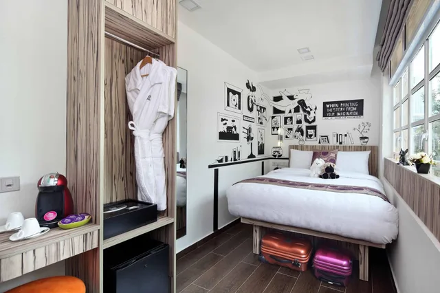غرفة تنفيذية، HOTEL CLOVER THE ARTS 4/5