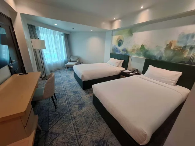 غرفة بريميوم ديلوكس بسريرين منفصلين، The Heritage Hotel Manila 2/5