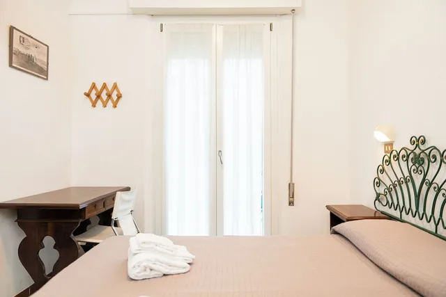 غرفة اقتصادية بسرير مزدوج، Doria Hotel 6/10