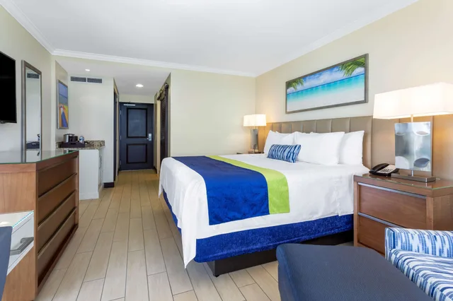Wellness, King Bed, City View، Wyndham Deerfield Beach Resort 3/5