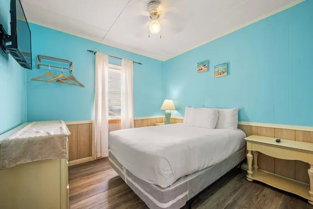 كوخ ديلوكس بسرير كوين وسريرين منفصلين، Oceanside Court By Kees Vacations 6/10