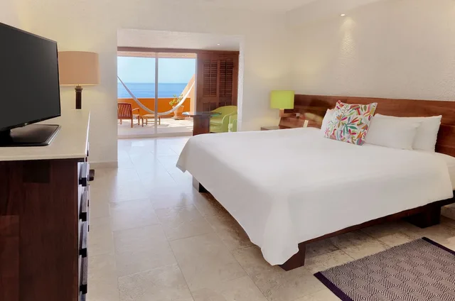 جناح جونيور بسرير كينج، Las Brisas Ixtapa 2/10