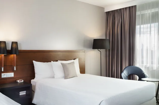 غرفة ديلوكس بسرير مزدوج، Courtyard By Marriott Amsterdam Airport 3/4