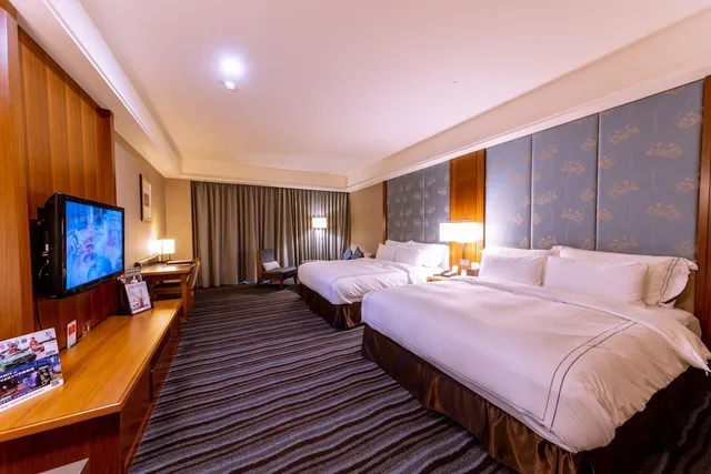 غرفة ديلوكس بسريرين كوين بإطلالة على المدينة، Fullon Hotel Tamsui Fishermen S Wharf 1/5