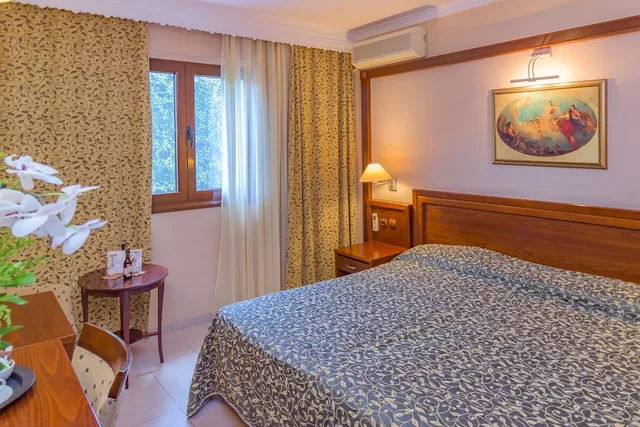 Semi Basement, Economy, Double or Twin Bed، Avalon Hotel Thessaloniki 1/3