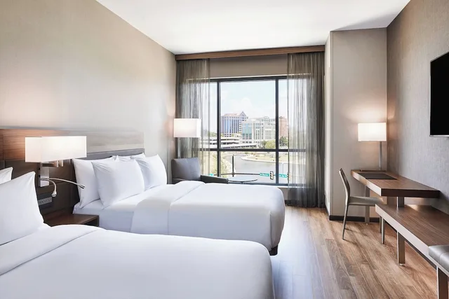 غرفة بسريرين مزدوجين بإطلالة على المدينة، Ac Hotel Huntsville Downtown 1/1