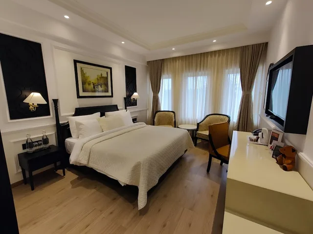 غرفة كلوب بسرير كوين، Peerless Inn Kolkata 1/3