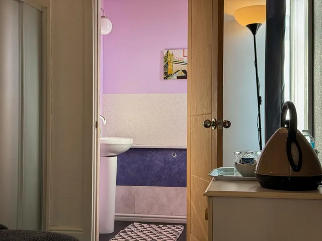 غرفة قياسية بسريرين منفصلين، My Guesthouse Blackpool 4/4