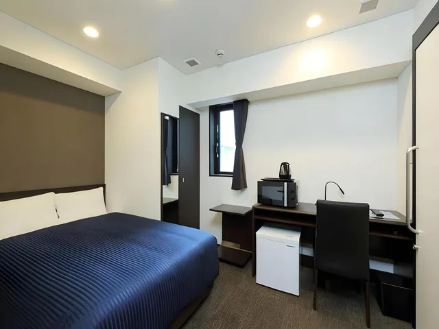 غرفة مفردة بسرير مزدوج للمدخنين، Hotel Livemax Mei-Eki 1/6