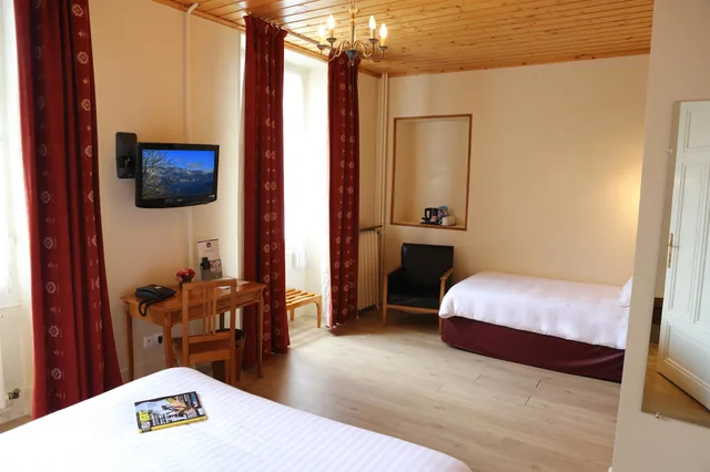 جناح جونيور بسرير كوين وسريرين منفصلين، Best Western Grand Hotel De Paris 5/8