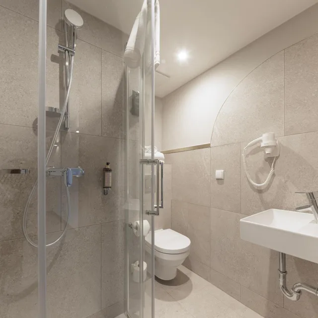 Mezzanine, 2 Bedrooms, Grand, Suite, Queen Bed, Balcony، Royal Tulip Sand Kolobrzeg 3/5