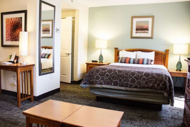 استوديو بسرير كوين، Staybridge Suites Dallas - Las Colinas 2/3