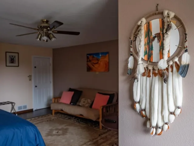 Bryce Trails Bed and Breakfast, Cedar City 30/50